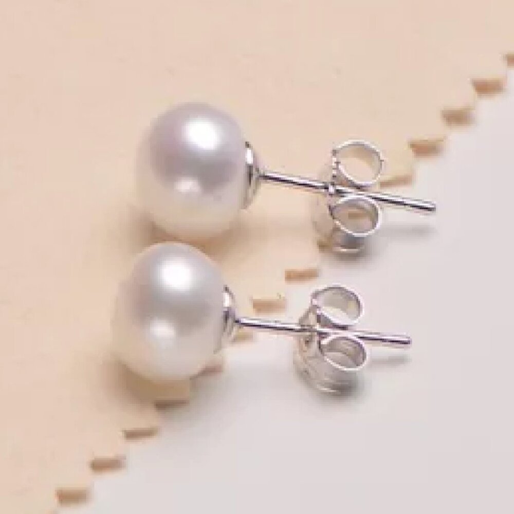 Natural White Freshwater Cultured Pearl 925 Silver 6mm Stud Earrings SG-0058